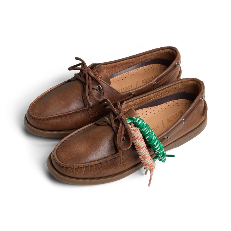 ao2 aritzia_wm_brown_200-001-